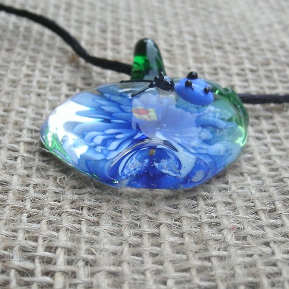 Murano Glass Apple Lady Bug Blue Flower Necklace - Picture 8 of 14